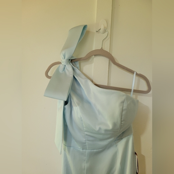 STACEES Light Blue One-Shoulder Dress - Picture 5 of 12